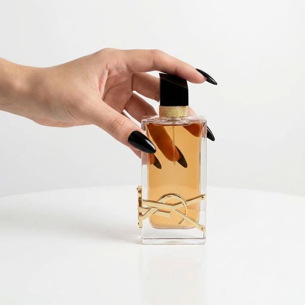 (Ліцензія) Парфумована вода Yves Saint Laurent Libre Flowers & Flames для жінок, 90 мл 1221 фото